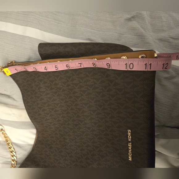Michael Kors Logo Handbag - Picture 8 of 9
